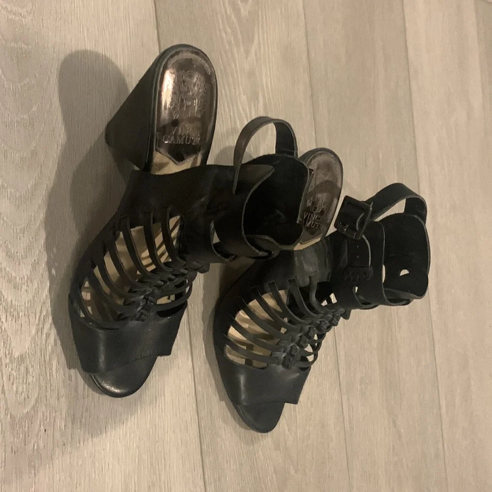 Vince Camuto Wedge Sandals - Black - Size 8.5 M - Picture 10 of 13